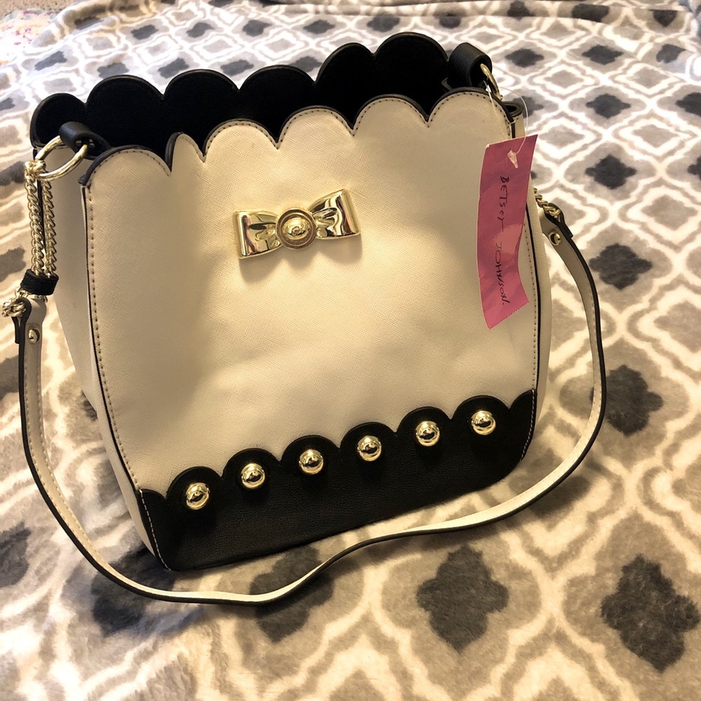 Betsey Johnson bucket Cream Purse